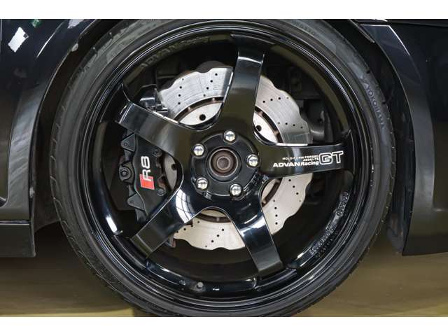 アウディ Ｒ８ ４．２ ＦＳＩ クワトロ ４ＷＤ H25年 (北海道) 99