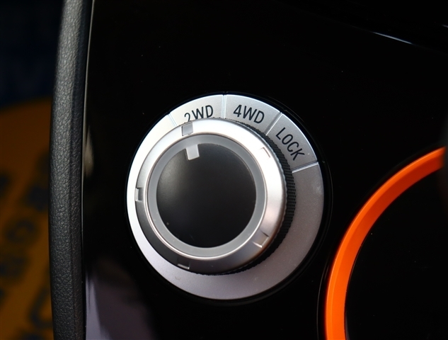 三菱 デリカ　Ｄ：５ ２．２ アクティブギア ディーゼルターボ ４ＷＤ H30年 (関東) 99