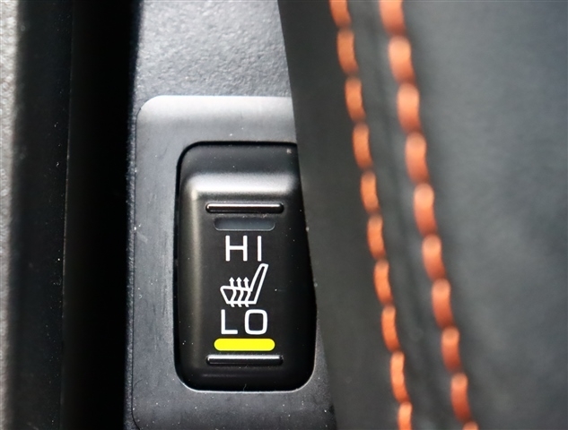 三菱 デリカ　Ｄ：５ ２．２ アクティブギア ディーゼルターボ ４ＷＤ H30年 (関東) 99