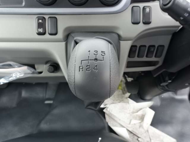 三菱フソウ キャンター ３．０ 強化ダンプ 全低床 ディーゼルターボ R5年 (東海) 99