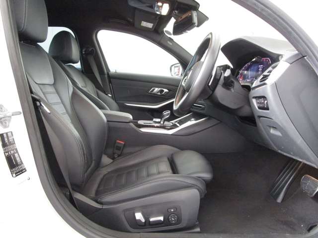 ＢＭＷ ３シリーズ ３２０ｉ　Ｍスポーツ R1年 (近畿) 99