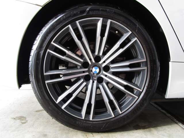 ＢＭＷ ３シリーズ ３２０ｉ　Ｍスポーツ R1年 (近畿) 99