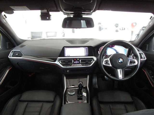 ＢＭＷ ３シリーズ ３２０ｉ　Ｍスポーツ R1年 (近畿) 99