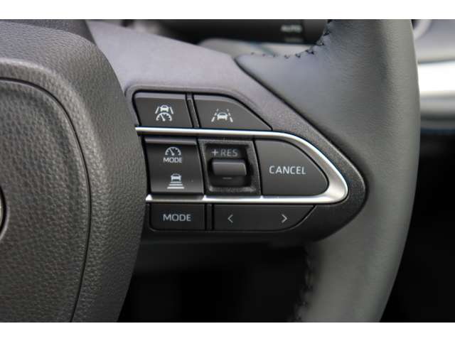 トヨタ ヴォクシー １．８ ハイブリッド Ｓ－Ｚ R5年 (東海) 99