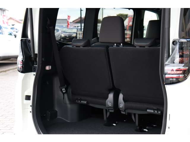 トヨタ ヴォクシー １．８ ハイブリッド Ｓ－Ｚ R5年 (東海) 99