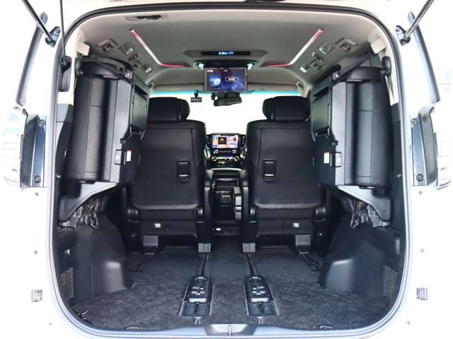 トヨタ ヴェルファイア　ハイブリッド ハイブリッド ２．５ ＺＲ Ｇエディション Ｅ－ＦＯＵＲ ４ＷＤ R1年 (関東) 99