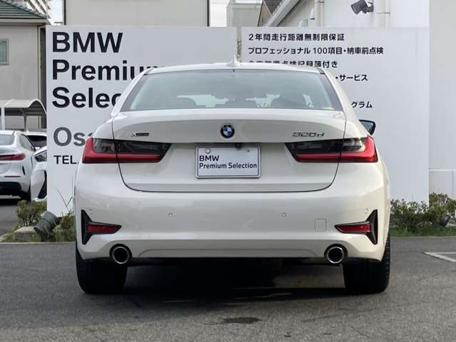 ＢＭＷ ３シリーズ ３２０Ｄ Ｘドライブ ディーゼルターボ ４ＷＤ R1年 (近畿) 99