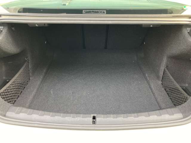 ＢＭＷ ３シリーズ ３２０Ｄ Ｘドライブ ディーゼルターボ ４ＷＤ R1年 (近畿) 99