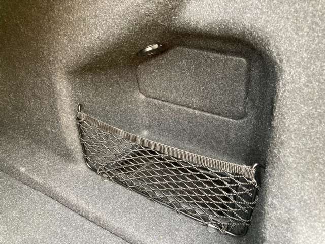 ＢＭＷ ３シリーズ ３２０Ｄ Ｘドライブ ディーゼルターボ ４ＷＤ R1年 (近畿) 99