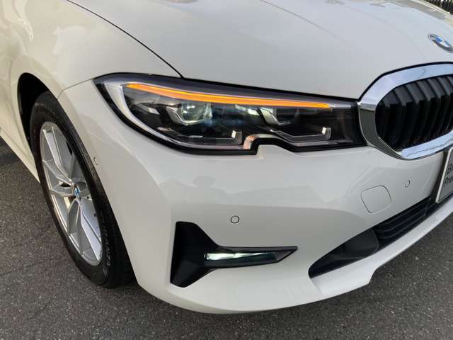 ＢＭＷ ３シリーズ ３２０Ｄ Ｘドライブ ディーゼルターボ ４ＷＤ R1年 (近畿) 99