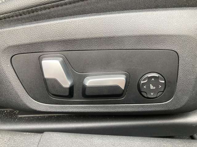 ＢＭＷ ３シリーズ ３２０Ｄ Ｘドライブ ディーゼルターボ ４ＷＤ R1年 (近畿) 99