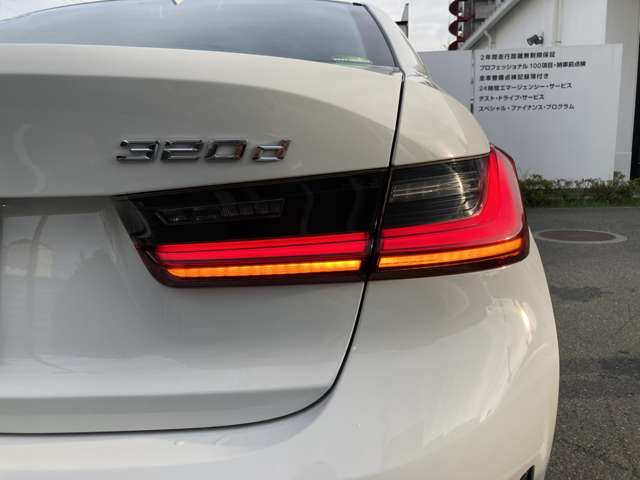 ＢＭＷ ３シリーズ ３２０Ｄ Ｘドライブ ディーゼルターボ ４ＷＤ R1年 (近畿) 99