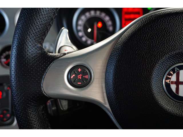 アルファロメオ アルファスパイダー ３．２ ＪＴＳ Ｑ４ Ｑトロニック ディスティンクティブ ４ＷＤ H19年 (北海道) 99