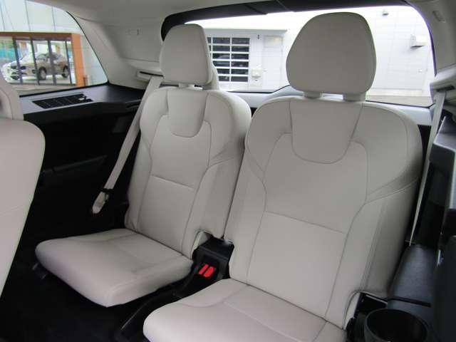 ボルボ ＸＣ９０ Ｂ５ ＡＷＤ モメンタム ４ＷＤ R3年 (関東) 99