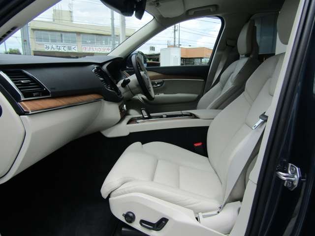 ボルボ ＸＣ９０ Ｂ５ ＡＷＤ モメンタム ４ＷＤ R3年 (関東) 99