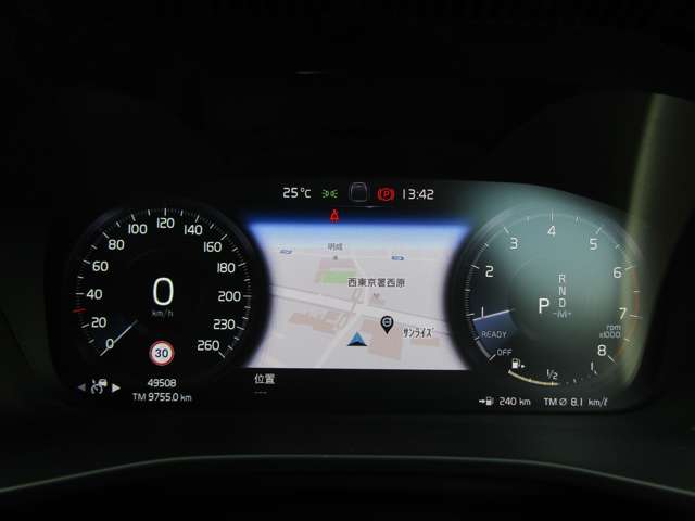 ボルボ ＸＣ４０ Ｔ４ ＡＷＤ モメンタム ４ＷＤ H30年 (関東) 99