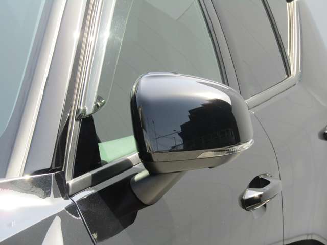 ボルボ ＸＣ４０ Ｔ４ ＡＷＤ モメンタム ４ＷＤ H30年 (関東) 99