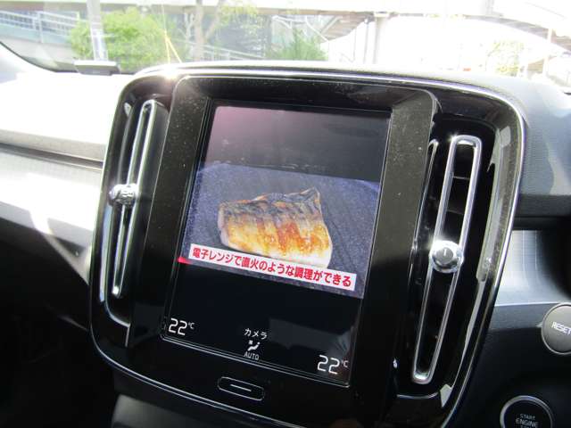 ボルボ ＸＣ４０ Ｔ４ ＡＷＤ モメンタム ４ＷＤ H30年 (関東) 99