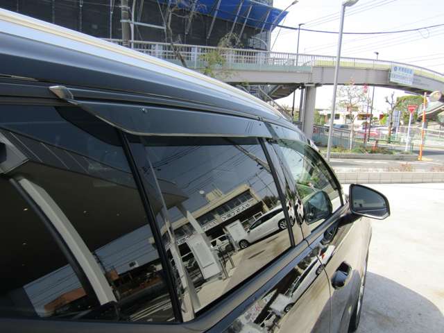 ボルボ ＸＣ４０ Ｔ４ ＡＷＤ モメンタム ４ＷＤ H30年 (関東) 99