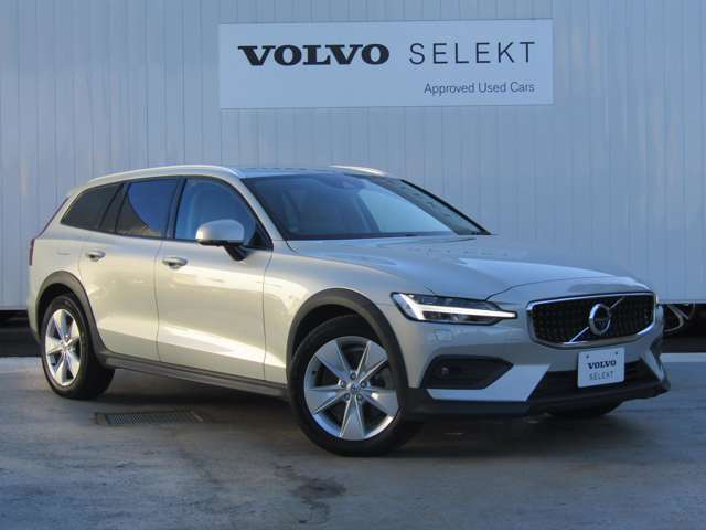 ボルボ Ｖ６０クロスカントリー Ｔ５ ＡＷＤ ４ＷＤ R2年 (関東) 99
