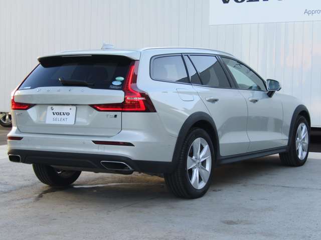 ボルボ Ｖ６０クロスカントリー Ｔ５ ＡＷＤ ４ＷＤ R2年 (関東) 99
