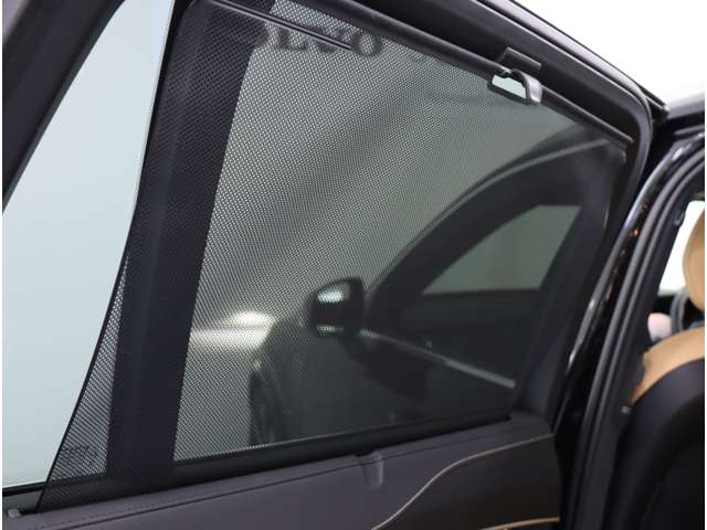 ボルボ ＸＣ９０ リチャージ プラグインハイブリッド Ｔ８ ＡＷＤ インスクリプション ４ＷＤ R3年 (関東) 99