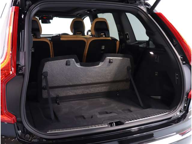 ボルボ ＸＣ９０ リチャージ プラグインハイブリッド Ｔ８ ＡＷＤ インスクリプション ４ＷＤ R3年 (関東) 99