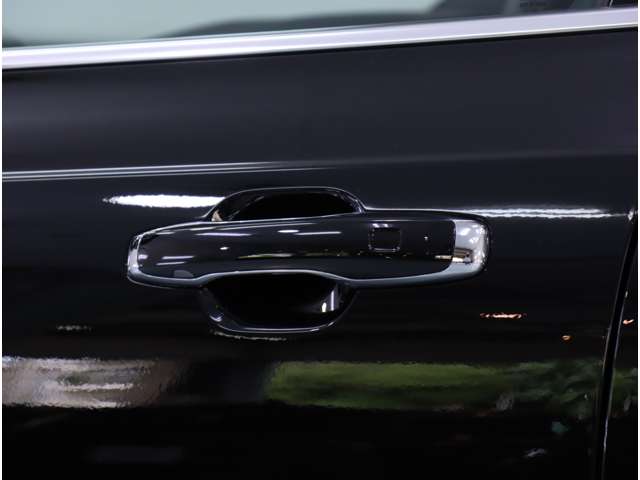 ボルボ ＸＣ９０ リチャージ プラグインハイブリッド Ｔ８ ＡＷＤ インスクリプション ４ＷＤ R3年 (関東) 99