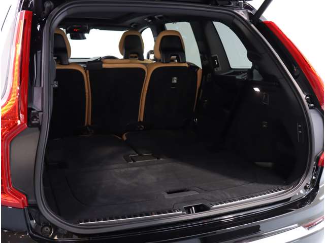 ボルボ ＸＣ９０ リチャージ プラグインハイブリッド Ｔ８ ＡＷＤ インスクリプション ４ＷＤ R3年 (関東) 99