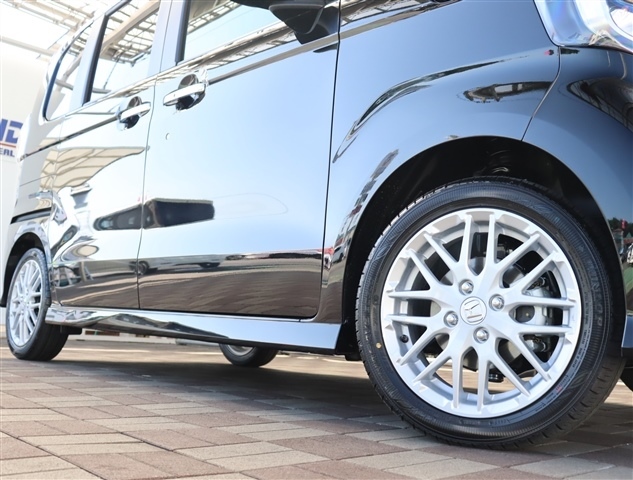 ホンダ Ｎ　ＢＯＸ カスタム ６６０ Ｌ ターボ R5年 (関東) 99