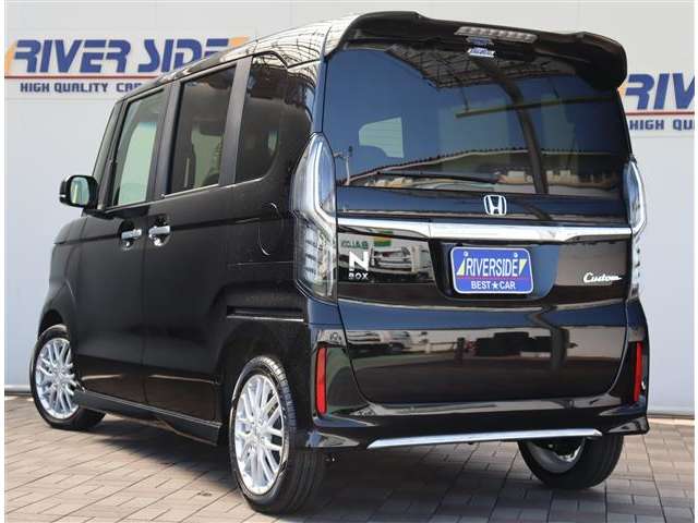 ホンダ Ｎ　ＢＯＸ カスタム ６６０ Ｌ ターボ R5年 (関東) 99