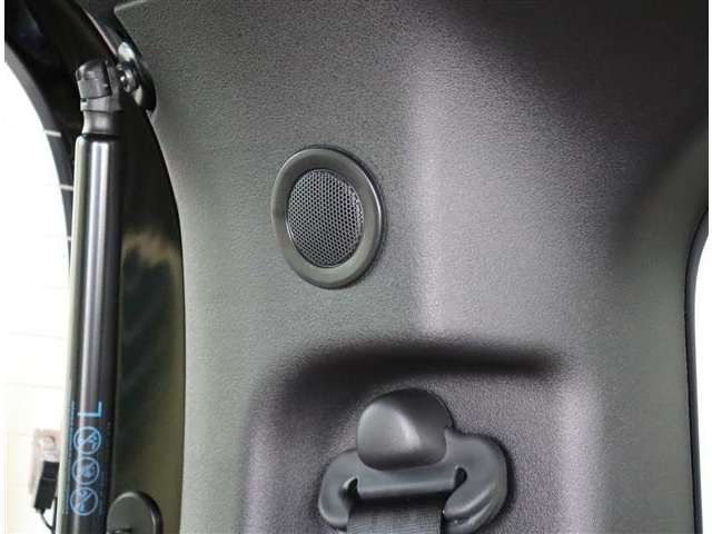 ホンダ Ｎ　ＢＯＸ カスタム ６６０ Ｌ ターボ R5年 (関東) 99