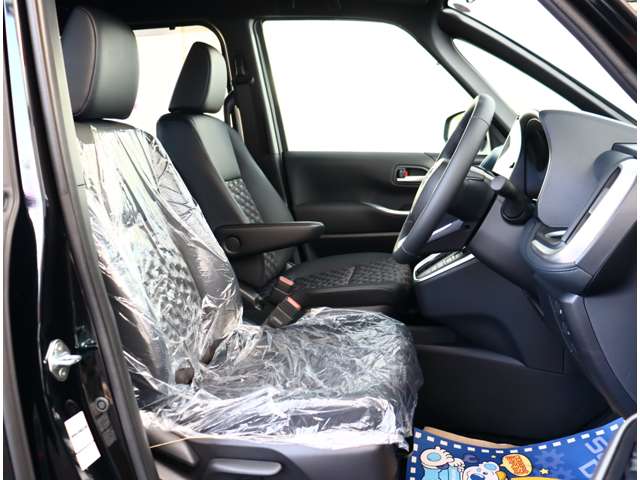 トヨタ ヴォクシー １．８ ハイブリッド Ｓ－Ｚ R5年 (関東) 99