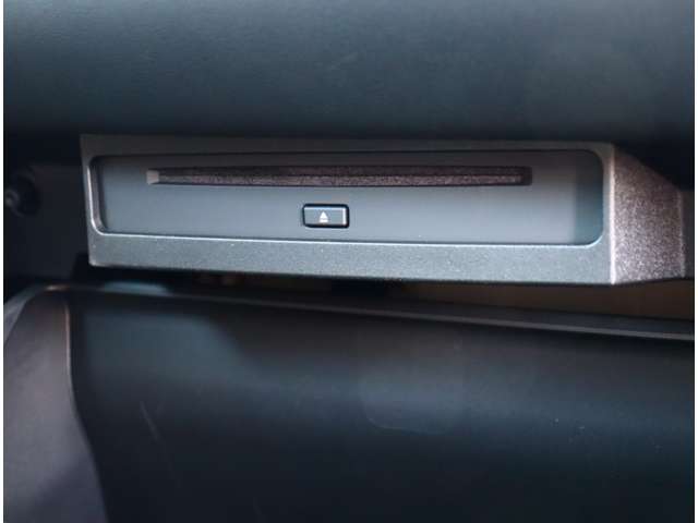 トヨタ ヴォクシー １．８ ハイブリッド Ｓ－Ｚ R5年 (関東) 99