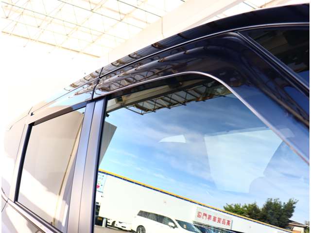 トヨタ ヴォクシー １．８ ハイブリッド Ｓ－Ｚ R5年 (関東) 99