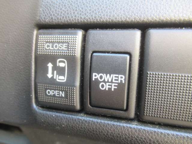 マツダ プレマシー ２．０ ２０Ｓ スカイアクティブ H25年 (関東) 99