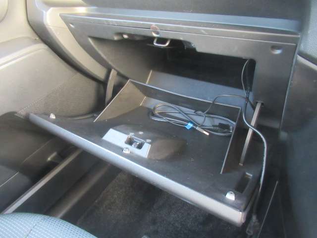 マツダ プレマシー ２．０ ２０Ｓ スカイアクティブ H25年 (関東) 99