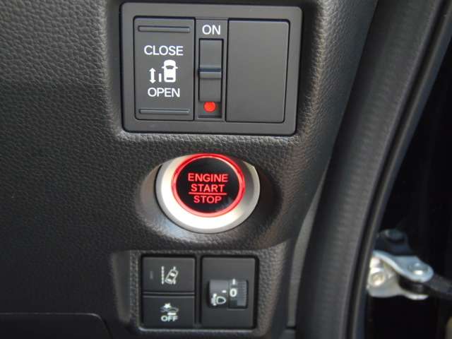 ホンダ Ｎ　ＢＯＸ カスタム ６６０ Ｌ R4年 (東海) 99