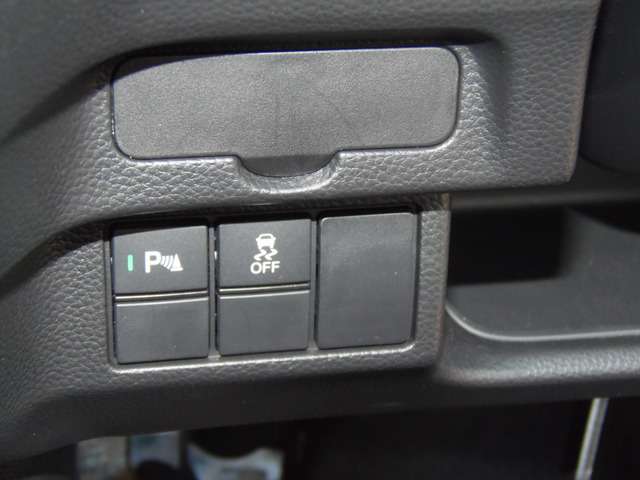 ホンダ Ｎ　ＢＯＸ カスタム ６６０ Ｌ R4年 (東海) 99