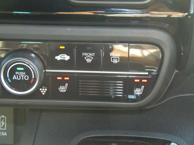 ホンダ Ｎ　ＢＯＸ カスタム ６６０ Ｌ R4年 (東海) 99