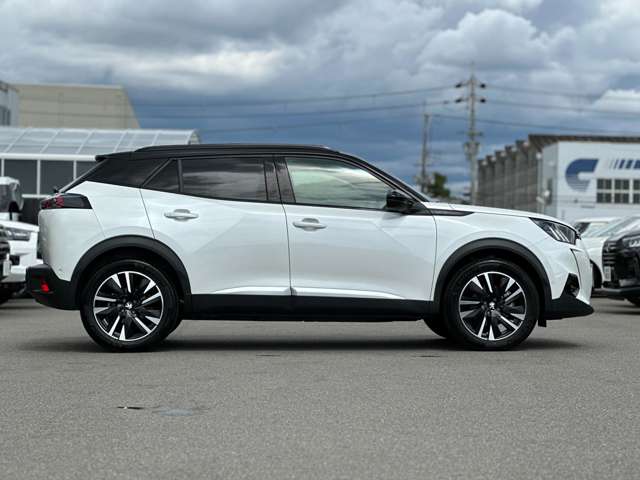 プジョー ｅ−２００８ ＧＴ R4年 (近畿) 99