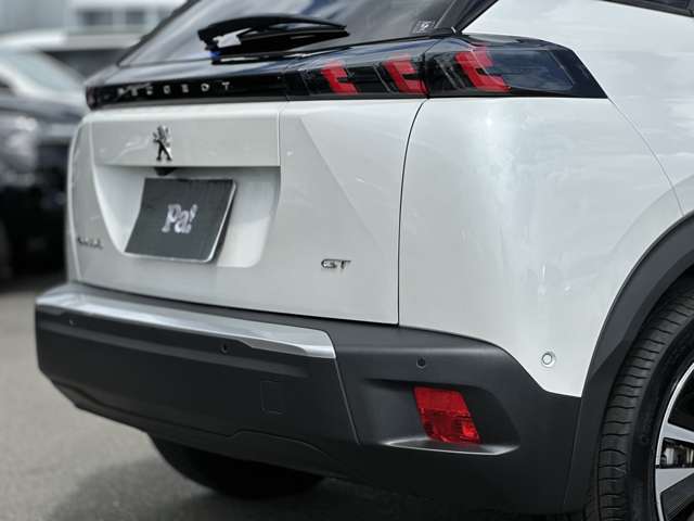 プジョー ｅ−２００８ ＧＴ R4年 (近畿) 99