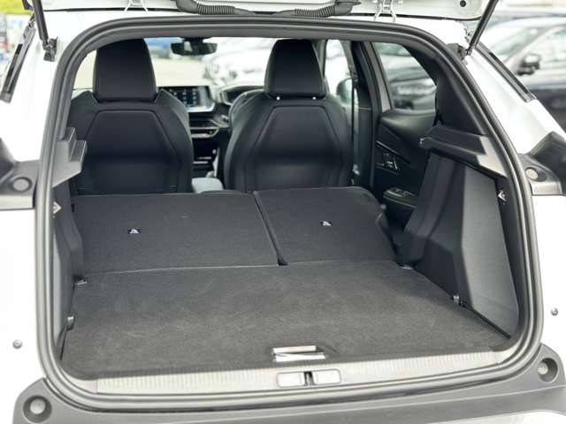 プジョー ｅ−２００８ ＧＴ R4年 (近畿) 99