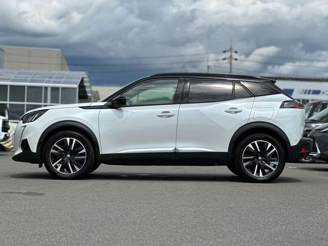 プジョー ｅ−２００８ ＧＴ R4年 (近畿) 99