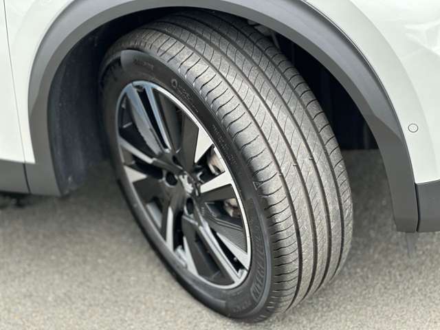 プジョー ｅ−２００８ ＧＴ R4年 (近畿) 99