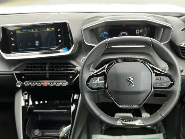 プジョー ｅ−２００８ ＧＴ R4年 (近畿) 99