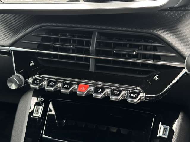 プジョー ｅ−２００８ ＧＴ R4年 (近畿) 99