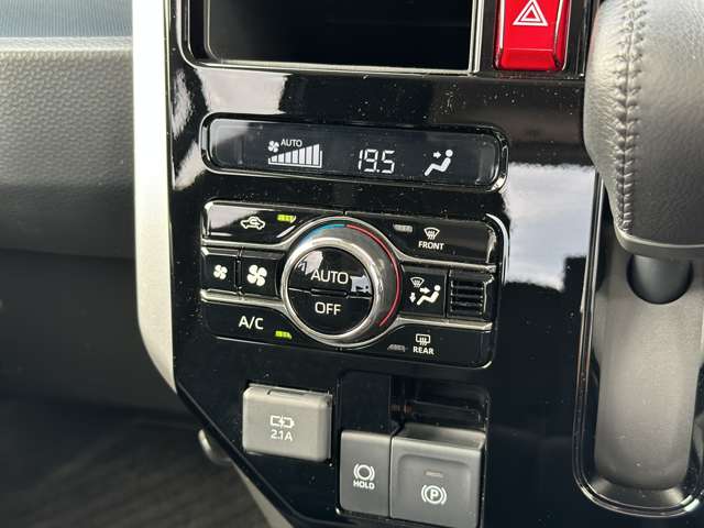 ダイハツ トール １．０ カスタムＧ R5年 (近畿) 99