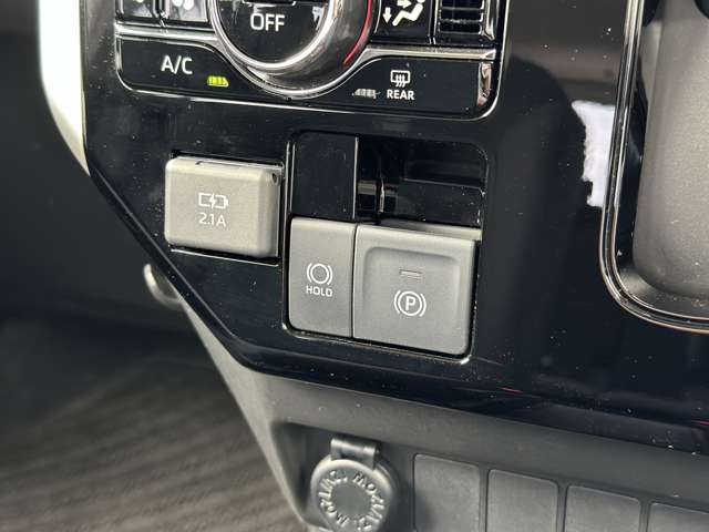 ダイハツ トール １．０ カスタムＧ R5年 (近畿) 99