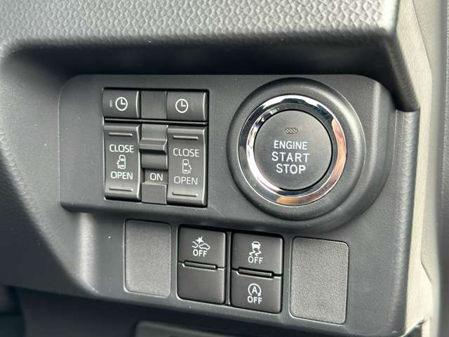 ダイハツ トール １．０ カスタムＧ R5年 (近畿) 99